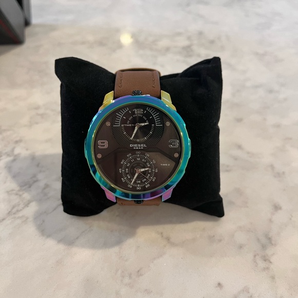 Sold‼️NIB Diesel Watch - Picture 2 of 5